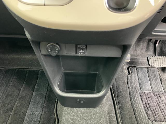ムーヴキャンバスＧホワイトアクセントＶＳ　ＳＡIII１４インチフルホイールキャップ　ＬＥＤヘッドランプ　キーフリーシステム　両側パワースライドドア　オートエアコン（プッシュ式）　オートライト　置きラクボックス（静岡県）の中古車