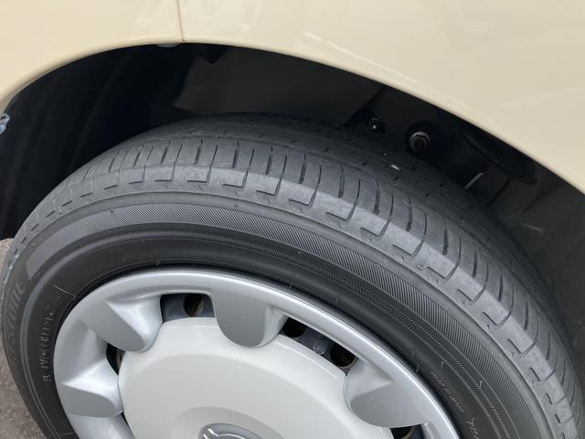 ムーヴキャンバスＧホワイトアクセントＶＳ　ＳＡIII１４インチフルホイールキャップ　ＬＥＤヘッドランプ　キーフリーシステム　両側パワースライドドア　オートエアコン（プッシュ式）　オートライト　置きラクボックス（静岡県）の中古車