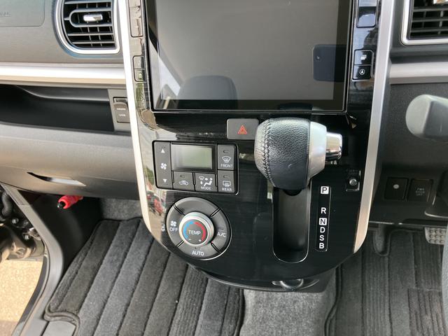 タントカスタムＲＳ　トップエディションＳＡII１５インチアルミホイール　大型エアロバンパー　ＬＥＤヘッドランプ　オート格納式カラードドアミラー　本革巻ステアリングホイール　両側パワースライドドア（静岡県）の中古車