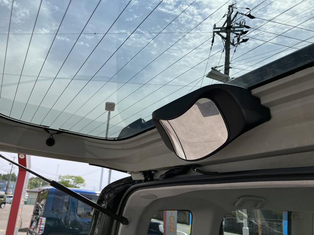 タントカスタムＲＳ　トップエディションＳＡII１５インチアルミホイール　大型エアロバンパー　ＬＥＤヘッドランプ　オート格納式カラードドアミラー　本革巻ステアリングホイール　両側パワースライドドア（静岡県）の中古車