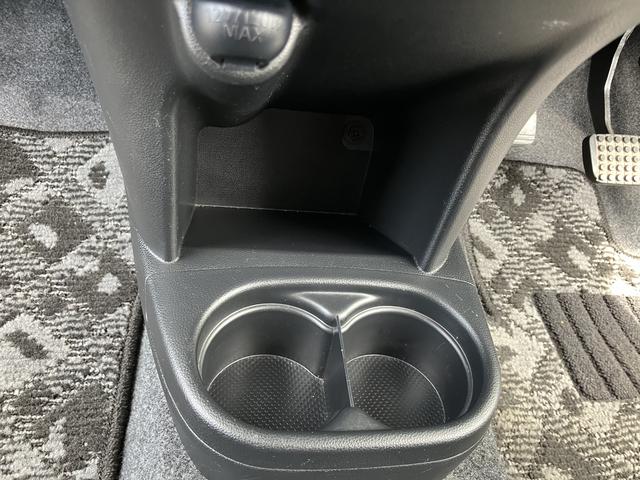 ミラココアココアプラスＸキーフリーシステム　オートエアコン（プッシュ式）　フルホイールキャップ　ＵＶカットガラス　パワーウィンドウ　電動格納ドアミラー（静岡県）の中古車