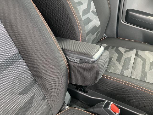 タフトＧ１５インチアルミホイール　オートレベリング機能付フルＬＥＤヘッドランプ　ＬＥＤフォグランプ　本革巻ステアリングホイール　本革巻インパネセンターシフト　ＴＦＴカラーマルチインフォメーションディスプレイ（静岡県）の中古車