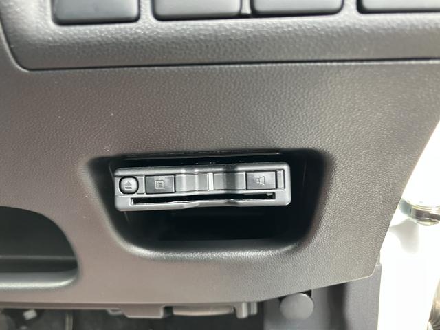 ムーヴカスタム　Ｘ　ＶＳ　ＳＡIII１４インチアルミホイール　ウレタンインパネセンターシフト　スーパーＵＶＩＲカットガラス（フロントドア）　ＬＥＤヘッドランプ　自発光式２眼メーター　ＴＦＴカラーマルチインフォメーションディスプレイ（静岡県）の中古車