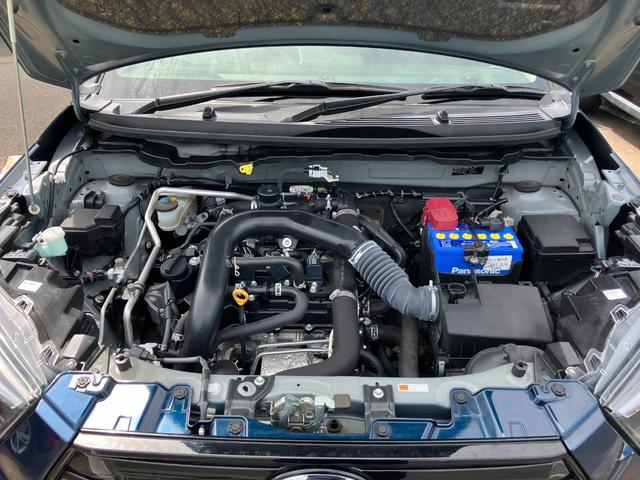 ロッキープレミアム１７インチアルミホイール　ＵＶＩＲカット遮音ガラス　フルＬＥＤヘッドランプ　キーフリーシステム　革巻きステアリングホイール　本革シフトノブ　アクティブマルチインフォメーションメーター（静岡県）の中古車