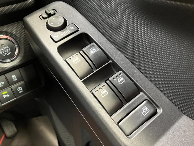 タフトＧターボ　ダーククロムベンチャー１５インチアルミホイール　オートレベリング機能付フルＬＥＤヘッドランプ　ＬＥＤフォグランプ　本革巻ステアリングホイール　本革巻インパネセンターシフト（静岡県）の中古車