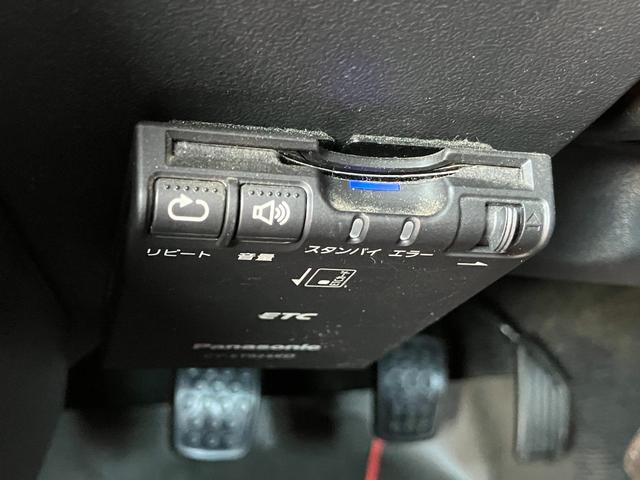 コペンローブ　ＳＭＴ　キーフリーシステム　オートエアコン（プッシュ式）　電動ルーフ　パワーウィンドウ　ＬＥＤヘッドライト　バケットシート（静岡県）の中古車