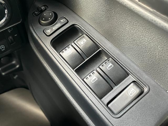 タントX14インチフルホイールキャップ フルLEDヘッドランプ オート格納式カラードドアミラー 左側パワースライドドア TFTカラーマルチインフォメーションディスプレイ フルファブリックシート(静岡県)の中古車