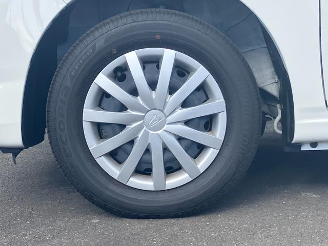 ミライースL SAIII13インチフルホイールキャップ マルチリフレクターハロゲンヘッドランプ 可倒式ドアミラー 自発光式デジタルメーターアンバーイルミネーションメーター マニュアルエアコン(ダイヤル式) キーレスエントリー(静岡県)の中古車