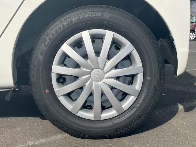 ミライースL SAIII13インチフルホイールキャップ マルチリフレクターハロゲンヘッドランプ 可倒式ドアミラー 自発光式デジタルメーターアンバーイルミネーションメーター マニュアルエアコン(ダイヤル式) キーレスエントリー(静岡県)の中古車