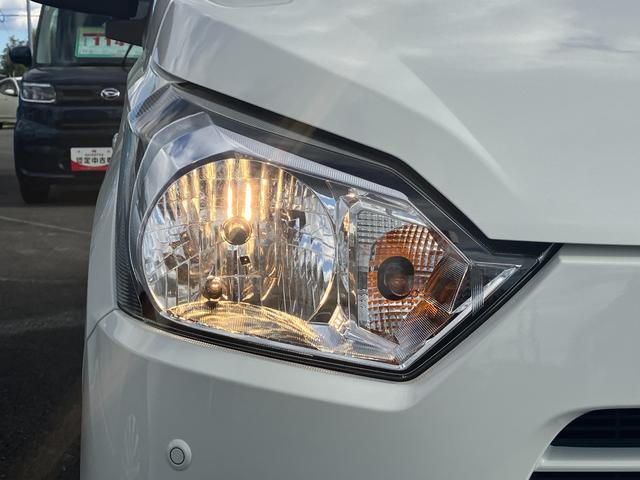 ミライースL SAIII13インチフルホイールキャップ マルチリフレクターハロゲンヘッドランプ 可倒式ドアミラー 自発光式デジタルメーターアンバーイルミネーションメーター マニュアルエアコン(ダイヤル式) キーレスエントリー(静岡県)の中古車