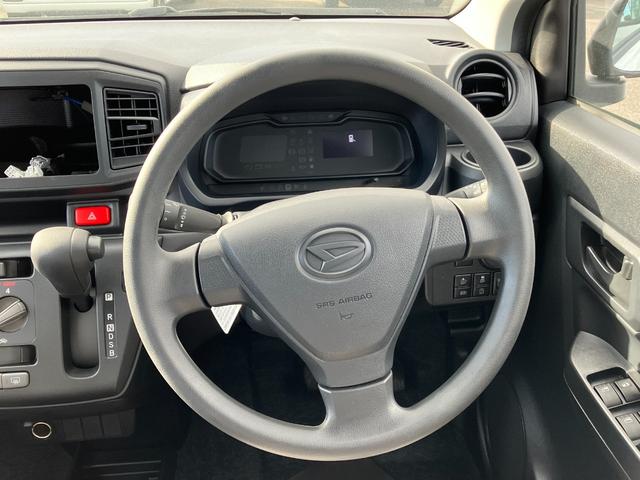 ミライースL SAIII13インチフルホイールキャップ マルチリフレクターハロゲンヘッドランプ 可倒式ドアミラー 自発光式デジタルメーターアンバーイルミネーションメーター マニュアルエアコン(ダイヤル式) キーレスエントリー(静岡県)の中古車