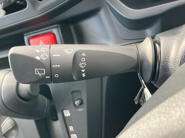 ミライースL SAIII13インチフルホイールキャップ マルチリフレクターハロゲンヘッドランプ 可倒式ドアミラー 自発光式デジタルメーターアンバーイルミネーションメーター マニュアルエアコン(ダイヤル式) キーレスエントリー(静岡県)の中古車