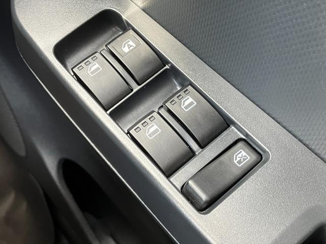 ミライースL SAIII13インチフルホイールキャップ マルチリフレクターハロゲンヘッドランプ 可倒式ドアミラー 自発光式デジタルメーターアンバーイルミネーションメーター マニュアルエアコン(ダイヤル式) キーレスエントリー(静岡県)の中古車