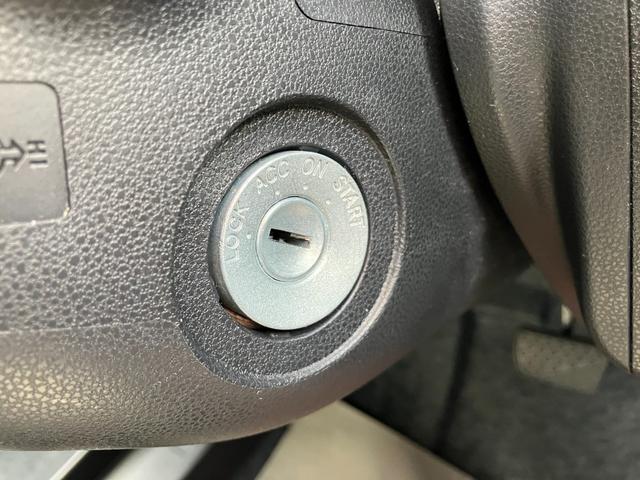 ミライースL SAIII13インチフルホイールキャップ マルチリフレクターハロゲンヘッドランプ 可倒式ドアミラー 自発光式デジタルメーターアンバーイルミネーションメーター マニュアルエアコン(ダイヤル式) キーレスエントリー(静岡県)の中古車