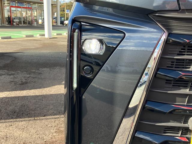 タントカスタムＸ１４インチアルミホイール　大型エアロバンパー　フルＬＥＤヘッドランプ　オート格納式カラードドアミラー　両側パワースライドドア　キーフリーシステム　プッシュボタンスタート（静岡県）の中古車