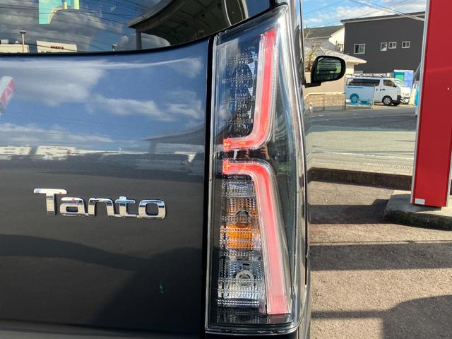 タントカスタムＸ１４インチアルミホイール　大型エアロバンパー　フルＬＥＤヘッドランプ　オート格納式カラードドアミラー　両側パワースライドドア　キーフリーシステム　プッシュボタンスタート（静岡県）の中古車
