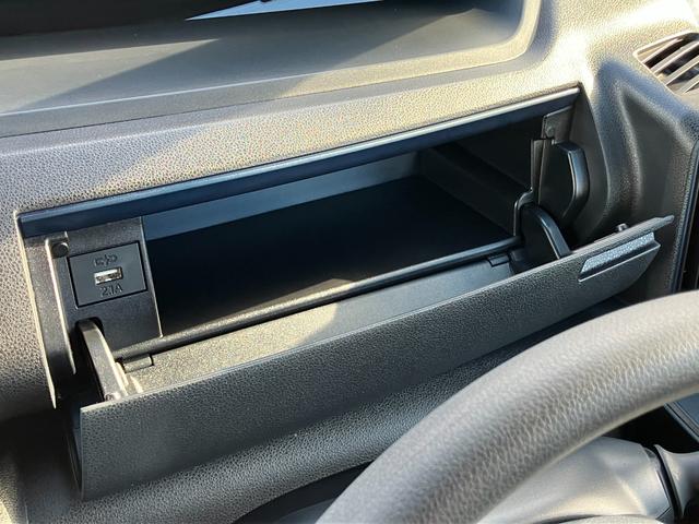 タントカスタムＸ１４インチアルミホイール　大型エアロバンパー　フルＬＥＤヘッドランプ　オート格納式カラードドアミラー　両側パワースライドドア　キーフリーシステム　プッシュボタンスタート（静岡県）の中古車