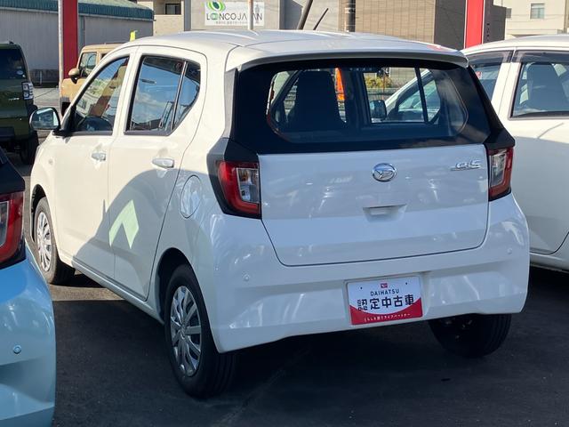 ミライースＬ　ＳＡIII１３インチフルホイールキャップ　マルチリフレクターハロゲンヘッドランプ　可倒式ドアミラー　自発光式デジタルメーターアンバーイルミネーションメーター　マニュアルエアコン（ダイヤル式）　キーレスエントリー（静岡県）の中古車