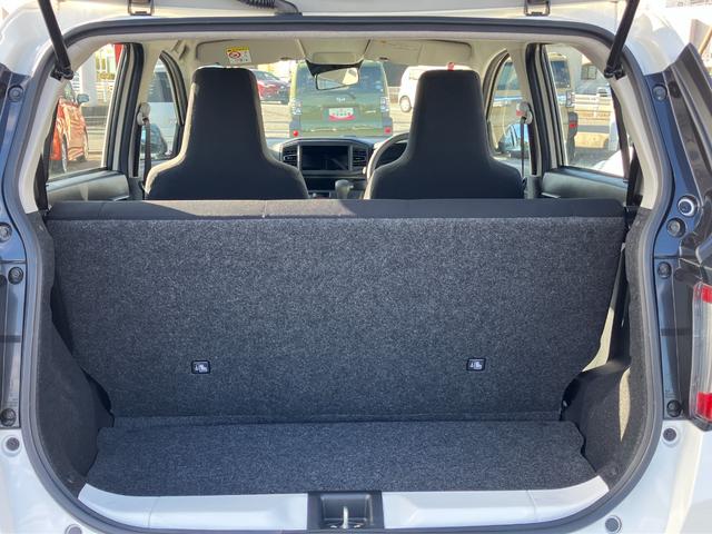 ミライースＬ　ＳＡIII１３インチフルホイールキャップ　マルチリフレクターハロゲンヘッドランプ　可倒式ドアミラー　自発光式デジタルメーターアンバーイルミネーションメーター　マニュアルエアコン（ダイヤル式）　キーレスエントリー（静岡県）の中古車