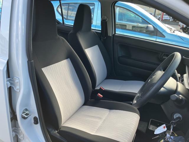 ミライースＬ　ＳＡIII１３インチフルホイールキャップ　マルチリフレクターハロゲンヘッドランプ　可倒式ドアミラー　自発光式デジタルメーターアンバーイルミネーションメーター　マニュアルエアコン（ダイヤル式）　キーレスエントリー（静岡県）の中古車