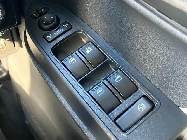 タントＸ１４インチフルホイールキャップ　フルＬＥＤヘッドランプ　オート格納式カラードドアミラー　左側パワースライドドア　ＴＦＴカラーマルチインフォメーションディスプレイ　フルファブリックシート（静岡県）の中古車