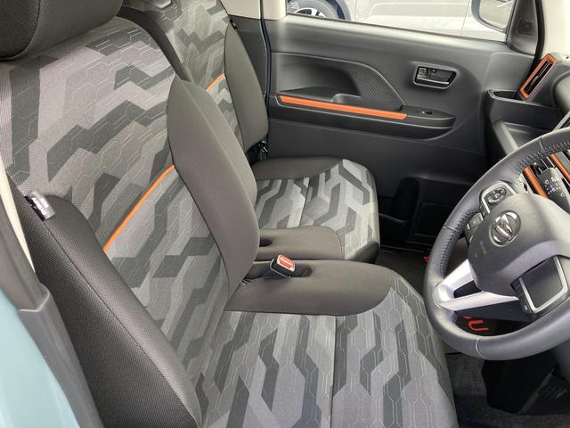 タントファンクロスターボ　ナビ付ナビ　１５インチアルミホイール　キーフリーシステム　プッシュボタンスタート　オートエアコン（プッシュ式）　フルＬＥＤヘッドランプ　オート格納式カラードドアミラー　本革巻ステアリングホイール（静岡県）の中古車