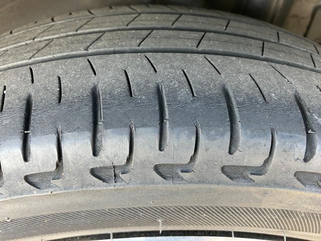 タントカスタムＲＳスタイルセレクション１５インチアルミホイール　キーフリーシステム　プッシュボタンスタート　オートエアコン（プッシュ式）　フルＬＥＤヘッドランプ　オート格納式カラードドアミラー　本革巻ステアリングホイール（静岡県）の中古車