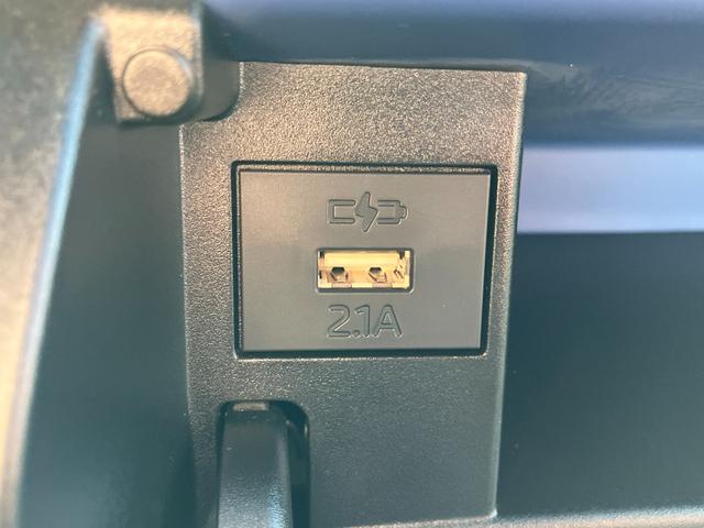 タントカスタムＲＳスタイルセレクション１５インチアルミホイール　キーフリーシステム　プッシュボタンスタート　オートエアコン（プッシュ式）　フルＬＥＤヘッドランプ　オート格納式カラードドアミラー　本革巻ステアリングホイール（静岡県）の中古車