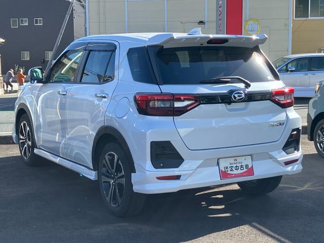 ロッキープレミアム１７インチアルミホイール　ＵＶＩＲカット遮音ガラス　フルＬＥＤヘッドランプ　キーフリーシステム　革巻きステアリングホイール　本革シフトノブ　アクティブマルチインフォメーションメーター（静岡県）の中古車