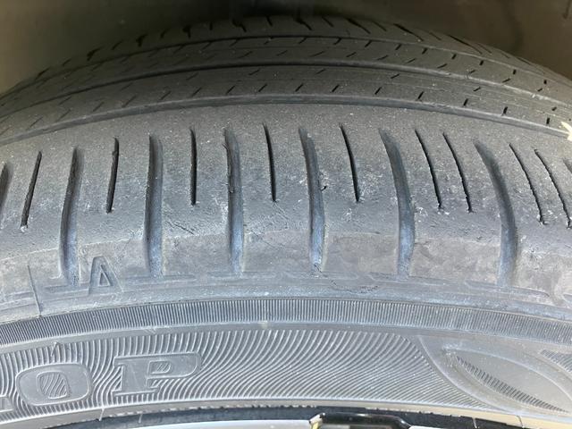 ロッキープレミアム１７インチアルミホイール　ＵＶＩＲカット遮音ガラス　フルＬＥＤヘッドランプ　キーフリーシステム　革巻きステアリングホイール　本革シフトノブ　アクティブマルチインフォメーションメーター（静岡県）の中古車