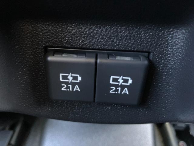 ロッキープレミアム１７インチアルミホイール　ＵＶＩＲカット遮音ガラス　フルＬＥＤヘッドランプ　キーフリーシステム　革巻きステアリングホイール　本革シフトノブ　アクティブマルチインフォメーションメーター（静岡県）の中古車