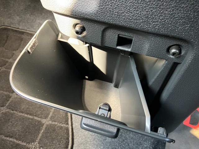 ムーヴキャンバスストライプスG14インチフルホイールキャップ LEDヘッドランプ LEDフォグランプ ホっとカップホルダー 両側パワースライドドア キーフリーシステム プッシュボタンスタート UVカットガラス(静岡県)の中古車