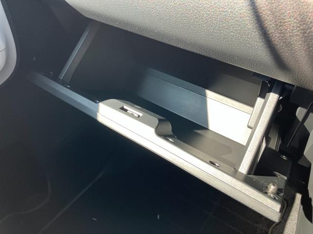 ムーヴキャンバスストライプスG14インチフルホイールキャップ LEDヘッドランプ LEDフォグランプ ホっとカップホルダー 両側パワースライドドア キーフリーシステム プッシュボタンスタート UVカットガラス(静岡県)の中古車