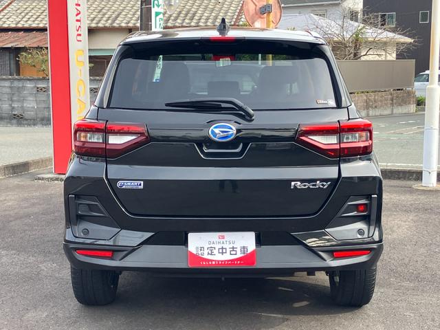 ロッキープレミアムＧ　ＨＥＶ１７インチアルミホイール　ＵＶＩＲカット遮音ガラス　フルＬＥＤヘッドランプ　キーフリーシステム　革巻きステアリングホイール　本革シフトノブ　アクティブマルチインフォメーションメーター（静岡県）の中古車