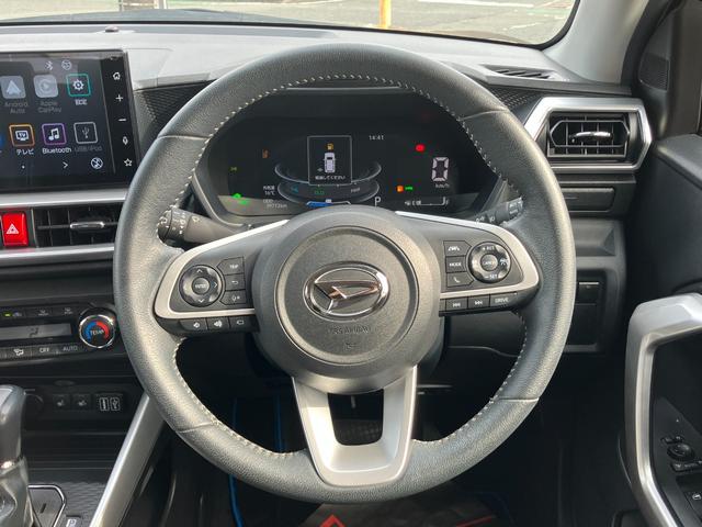 ロッキープレミアムＧ　ＨＥＶ１７インチアルミホイール　ＵＶＩＲカット遮音ガラス　フルＬＥＤヘッドランプ　キーフリーシステム　革巻きステアリングホイール　本革シフトノブ　アクティブマルチインフォメーションメーター（静岡県）の中古車