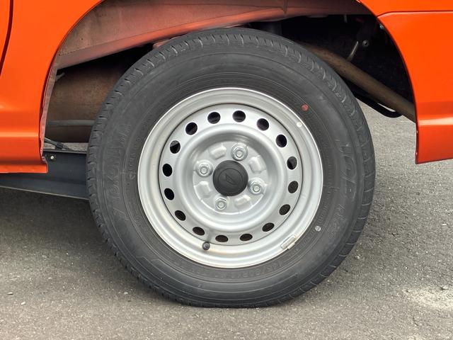 ハイゼットカーゴDXCVT 撥水フルファブリックシート表皮 オーバーヘッドシェルフ アッパートレイ キーレスエントリー ユースフルナット(31ヶ所)(静岡県)の中古車