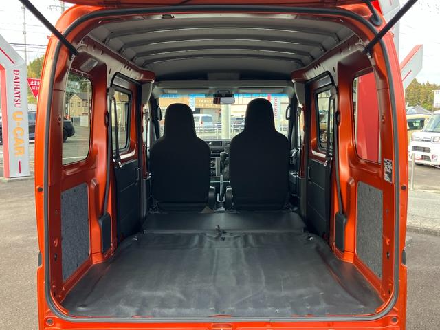 ハイゼットカーゴDXCVT 撥水フルファブリックシート表皮 オーバーヘッドシェルフ アッパートレイ キーレスエントリー ユースフルナット(31ヶ所)(静岡県)の中古車