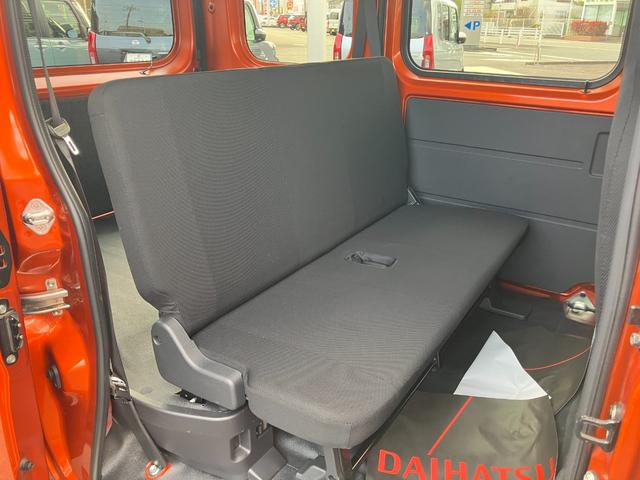 ハイゼットカーゴDXCVT 撥水フルファブリックシート表皮 オーバーヘッドシェルフ アッパートレイ キーレスエントリー ユースフルナット(31ヶ所)(静岡県)の中古車