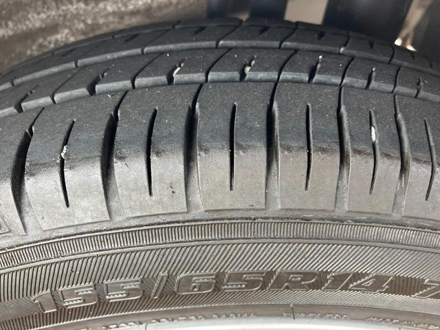 ムーヴＸリミテッドII　ＳＡIIIＬＥＤヘッドランプ　ブラックインテリアパック　１４インチアルミホイール　スーパーＵＶＩＲカットガラス　キーフリーシステム　オートエアコン（プッシュ式）（静岡県）の中古車