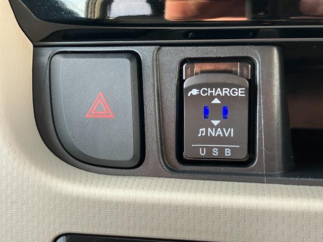 ムーヴＸリミテッドII　ＳＡIIIＬＥＤヘッドランプ　ブラックインテリアパック　１４インチアルミホイール　スーパーＵＶＩＲカットガラス　キーフリーシステム　オートエアコン（プッシュ式）（静岡県）の中古車