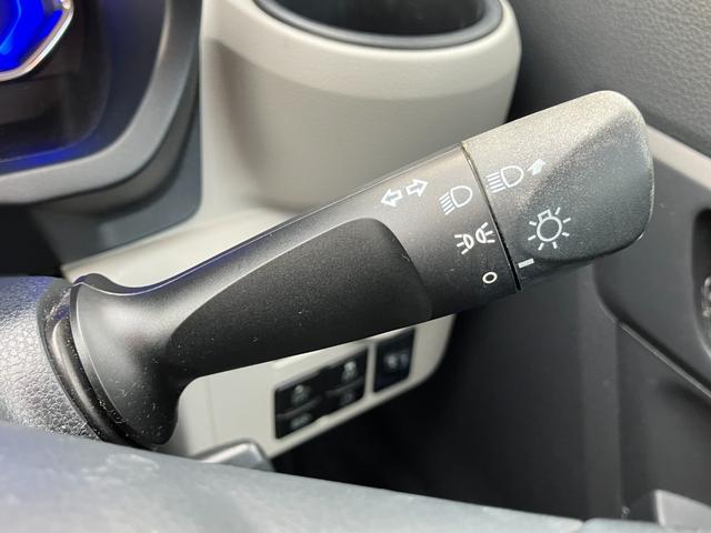 ミライースＸ　ＳＡIII１４インチフルホイールキャップ　ＬＥＤヘッドランプ　電動格納式（カラード）ドアミラー　自発光式デジタルメーターブルーイルミネーションメーター　マニュアルエアコン（ダイヤル式）　キーレスエントリー（静岡県）の中古車