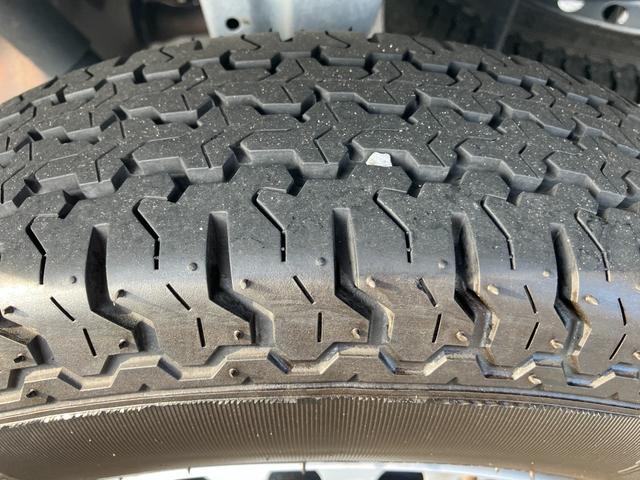 ハイゼットトラックジャンボエクストラＬＥＤヘッドランプ　シートスライド＆リクライニング機構　荷台ステップ　オーバーヘッドシェルフ　マニュアルエアコン　コーナーセンサー（静岡県）の中古車