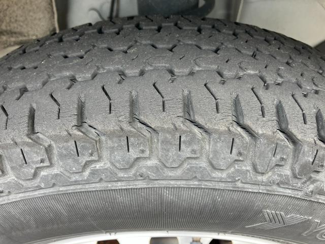 ハイゼットトラックスタンダードＳＡIIIｔ２ＷＤ　５ＭＴ　マニュアルエアコン　パワーステアリング　　ＵＶカットガラス　ＬＥＤヘッドランプ（静岡県）の中古車