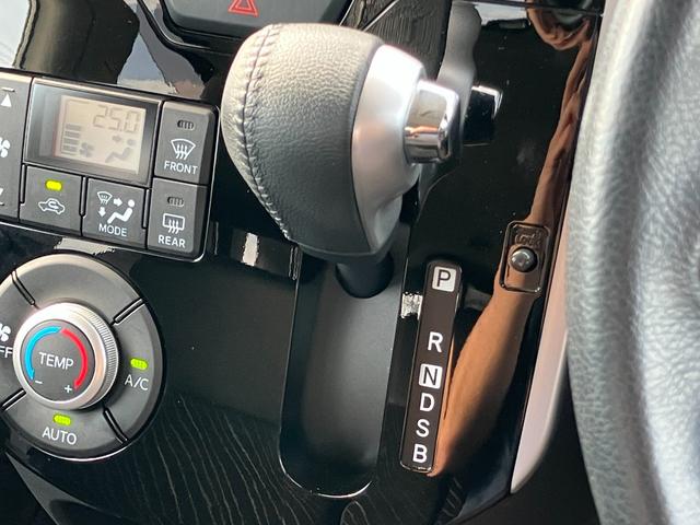 タントカスタムＲＳ　ＳＡIII１５インチアルミホイール　大型エアロバンパー　ＬＥＤヘッドランプ　オート格納式カラードドアミラー　本革巻ステアリングホイール　両側パワースライドドア（静岡県）の中古車