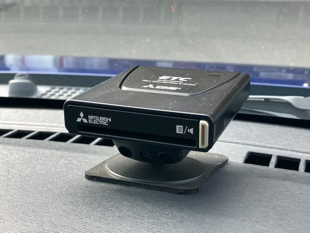 タントカスタムＲＳ　ＳＡIII１５インチアルミホイール　大型エアロバンパー　ＬＥＤヘッドランプ　オート格納式カラードドアミラー　本革巻ステアリングホイール　両側パワースライドドア（静岡県）の中古車