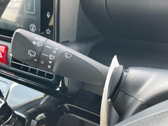 タントカスタムＲＳ１５インチアルミホイール　キーフリーシステム　プッシュボタンスタート　オートエアコン（プッシュ式）　フルＬＥＤヘッドランプ　オート格納式カラードドアミラー　本革巻ステアリングホイール（静岡県）の中古車