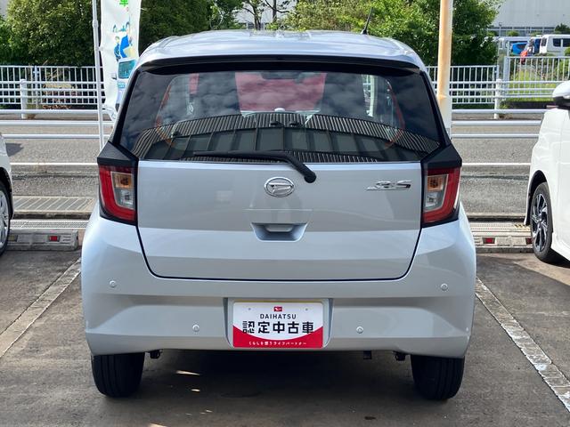 ミライースL SAIII13インチフルホイールキャップ マルチリフレクターハロゲンヘッドランプ 可倒式ドアミラー 自発光式デジタルメーターアンバーイルミネーションメーター マニュアルエアコン(ダイヤル式) キーレスエントリー(静岡県)の中古車