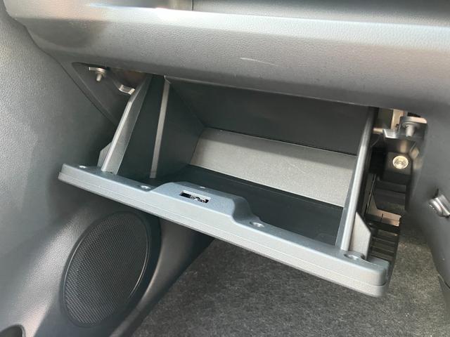 ミライースL SAIII13インチフルホイールキャップ マルチリフレクターハロゲンヘッドランプ 可倒式ドアミラー 自発光式デジタルメーターアンバーイルミネーションメーター マニュアルエアコン(ダイヤル式) キーレスエントリー(静岡県)の中古車