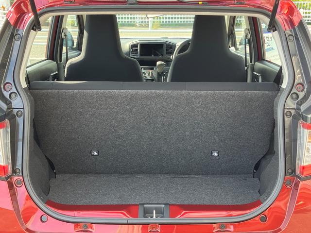 ミライースL SAIII13インチフルホイールキャップ マルチリフレクターハロゲンヘッドランプ 可倒式ドアミラー 自発光式デジタルメーターアンバーイルミネーションメーター マニュアルエアコン(ダイヤル式) キーレスエントリー(静岡県)の中古車
