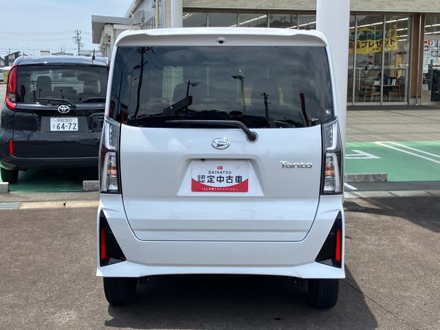 タントカスタムＸ１４インチアルミホイール　大型エアロバンパー　フルＬＥＤヘッドランプ　オート格納式カラードドアミラー　両側パワースライドドア　キーフリーシステム　プッシュボタンスタート（静岡県）の中古車